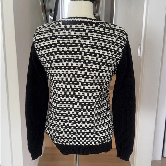 ARITZIA Wilfred Black & Cream Checkered Merino Wool Sweater – XXS - Picture 3 of 5